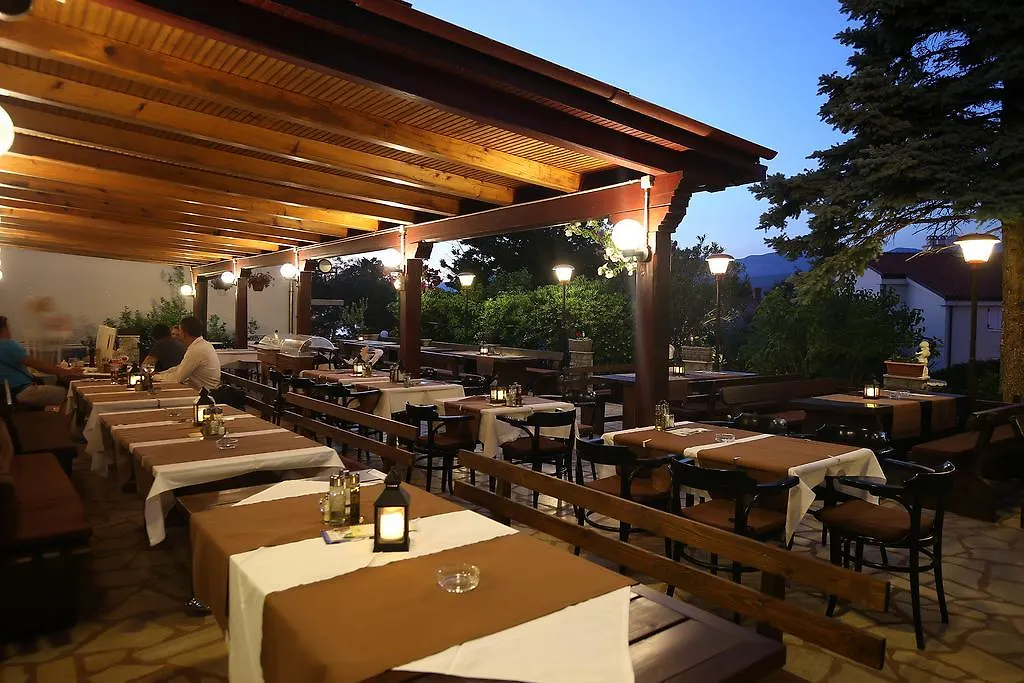 Guest House Zeba & Riviera Silo